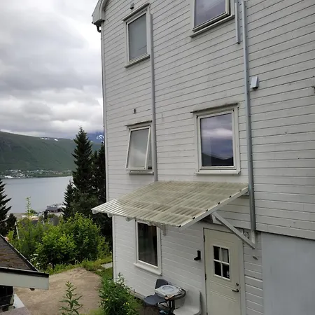 Apartment Explore With Four Bedrooms And Beautiful View *